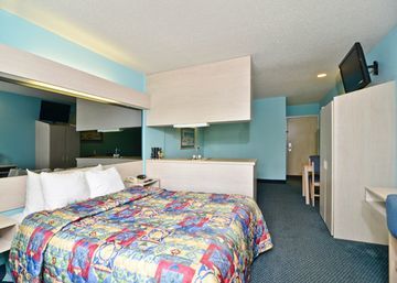 Econo Lodge Inn & Suites Myrtle Beach Exterior photo